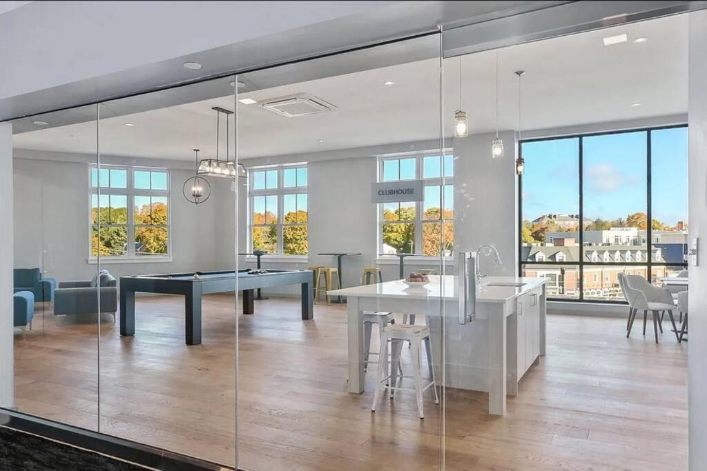 Luxury Apartment With Gym, Steps From Commuter Rail #4011 Reading Exteriör bild