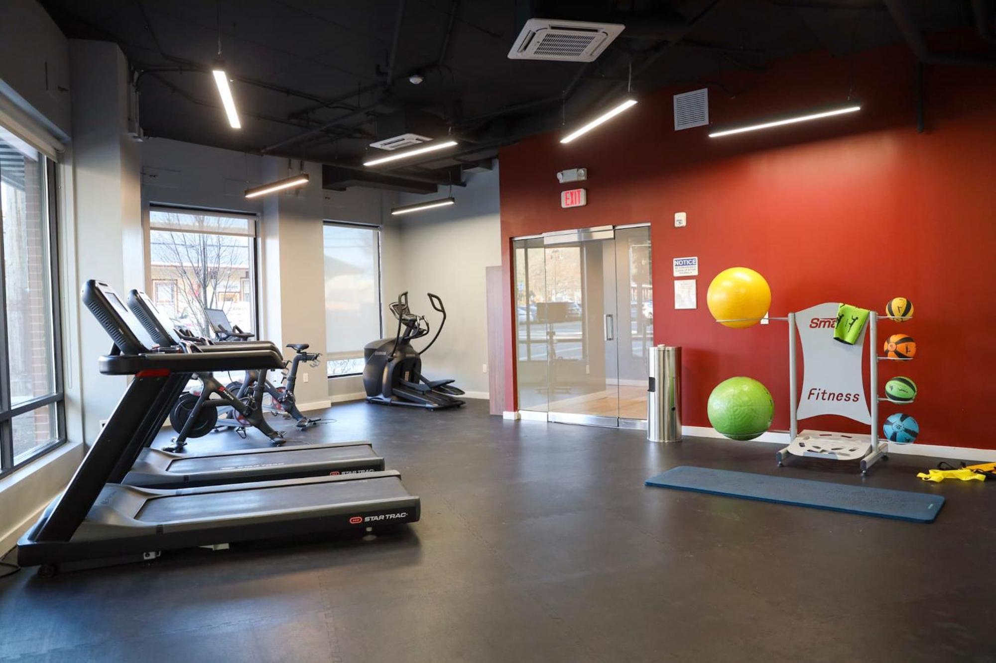 Luxury Apartment With Gym, Steps From Commuter Rail #4011 Reading Exteriör bild